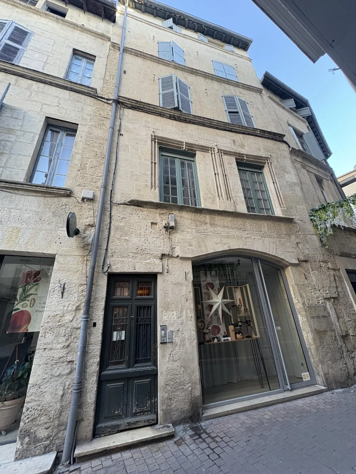 Location Nîmes Appartement 6a1d6f6752e5