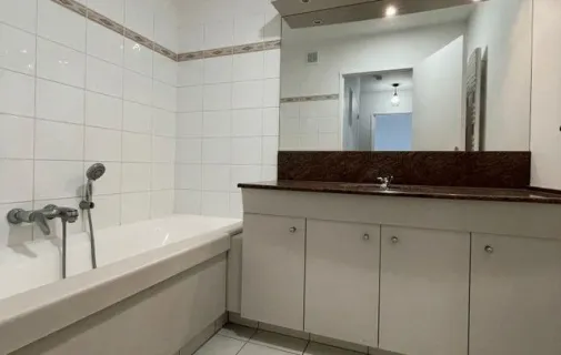 Location Levallois-Perret Appartement 6a1d73eee687