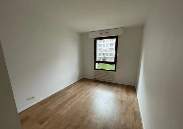 Location Levallois-Perret Appartement 6a1d73eee687
