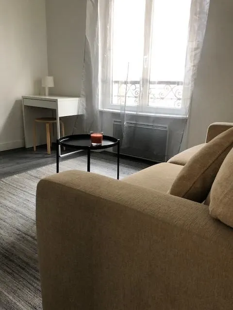 Location Paris Appartement 6a1d7691df42
