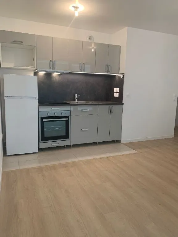 Location Asnières-sur-Seine Appartement 6a1d7ead72a7