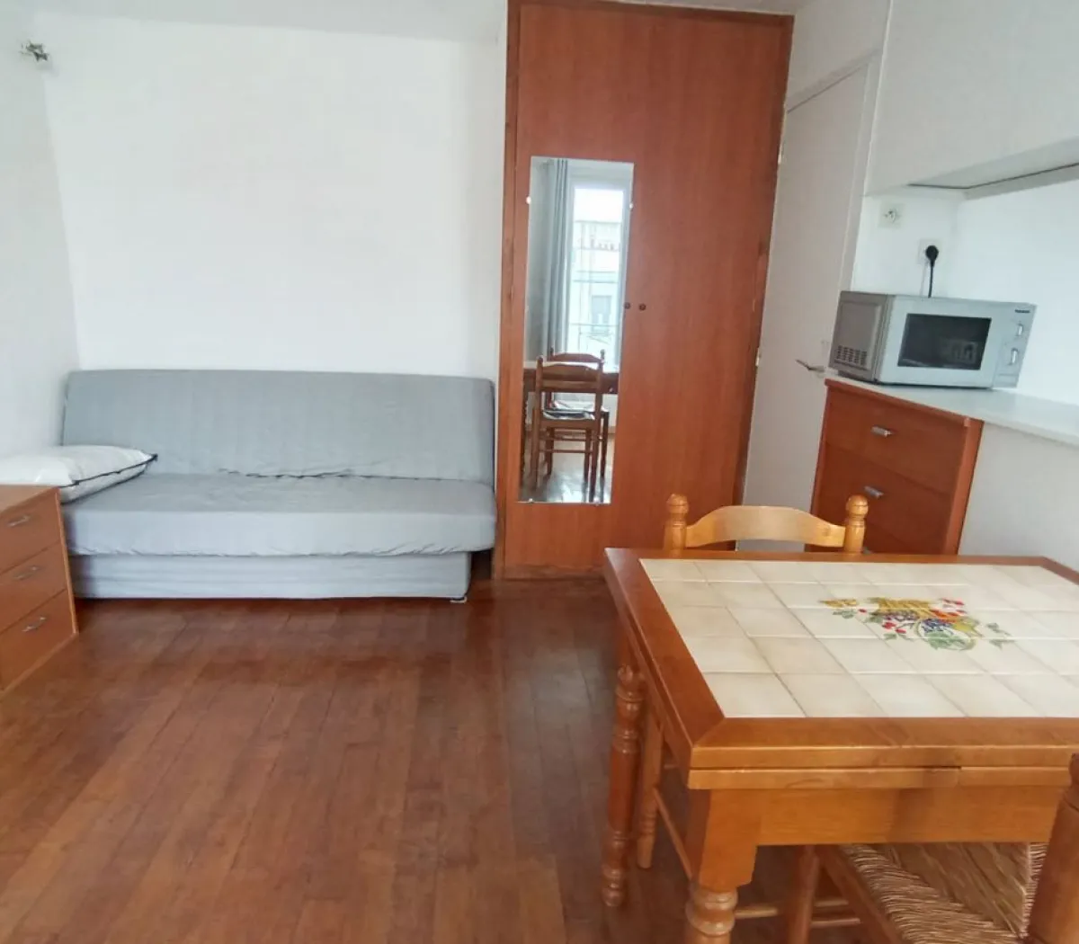 Location Paris Appartement 6a1d896f1f7a