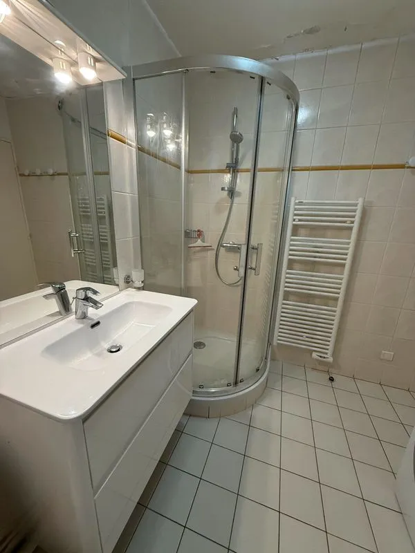 Location Paris Appartement 6a1d935a4730