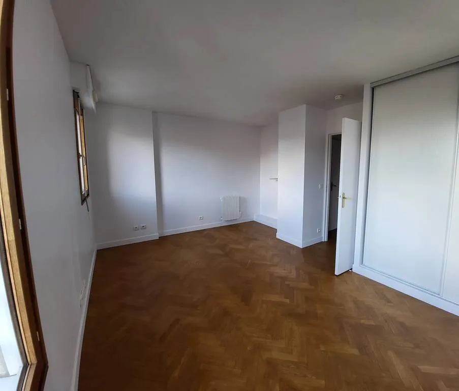 Location Rueil-Malmaison Appartement 6a203652e168