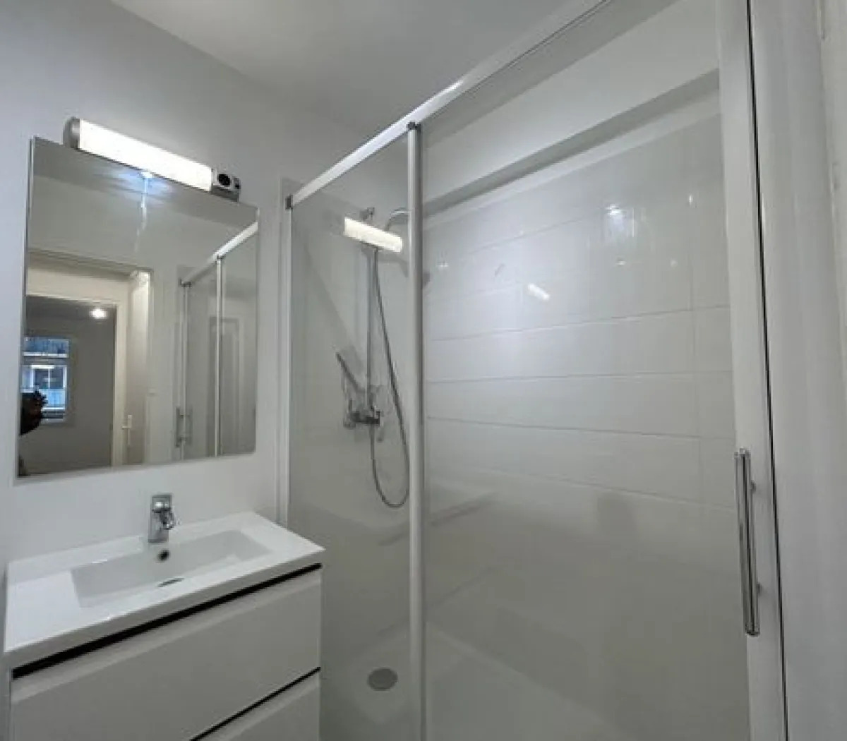Location Issy-les-Moulineaux Appartement 6a2046cd6f19