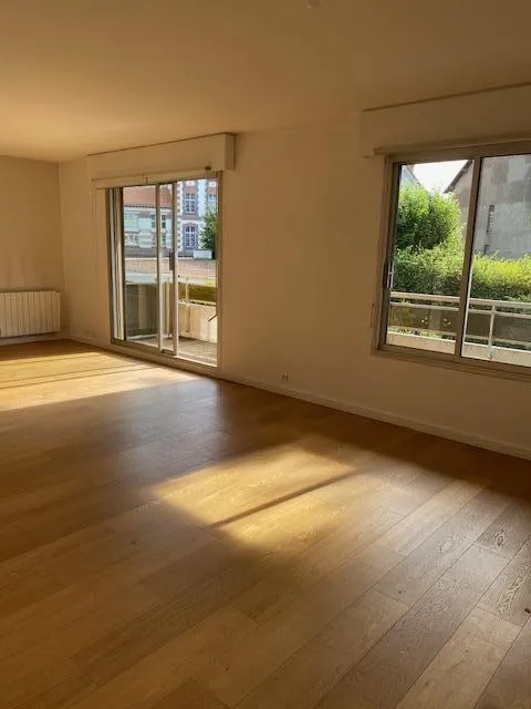 Location Clermont-Ferrand Appartement 6a21a04575c4
