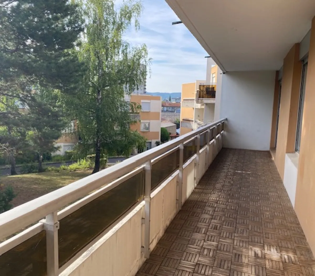 Location Clermont-Ferrand Appartement 6a21a04575c4