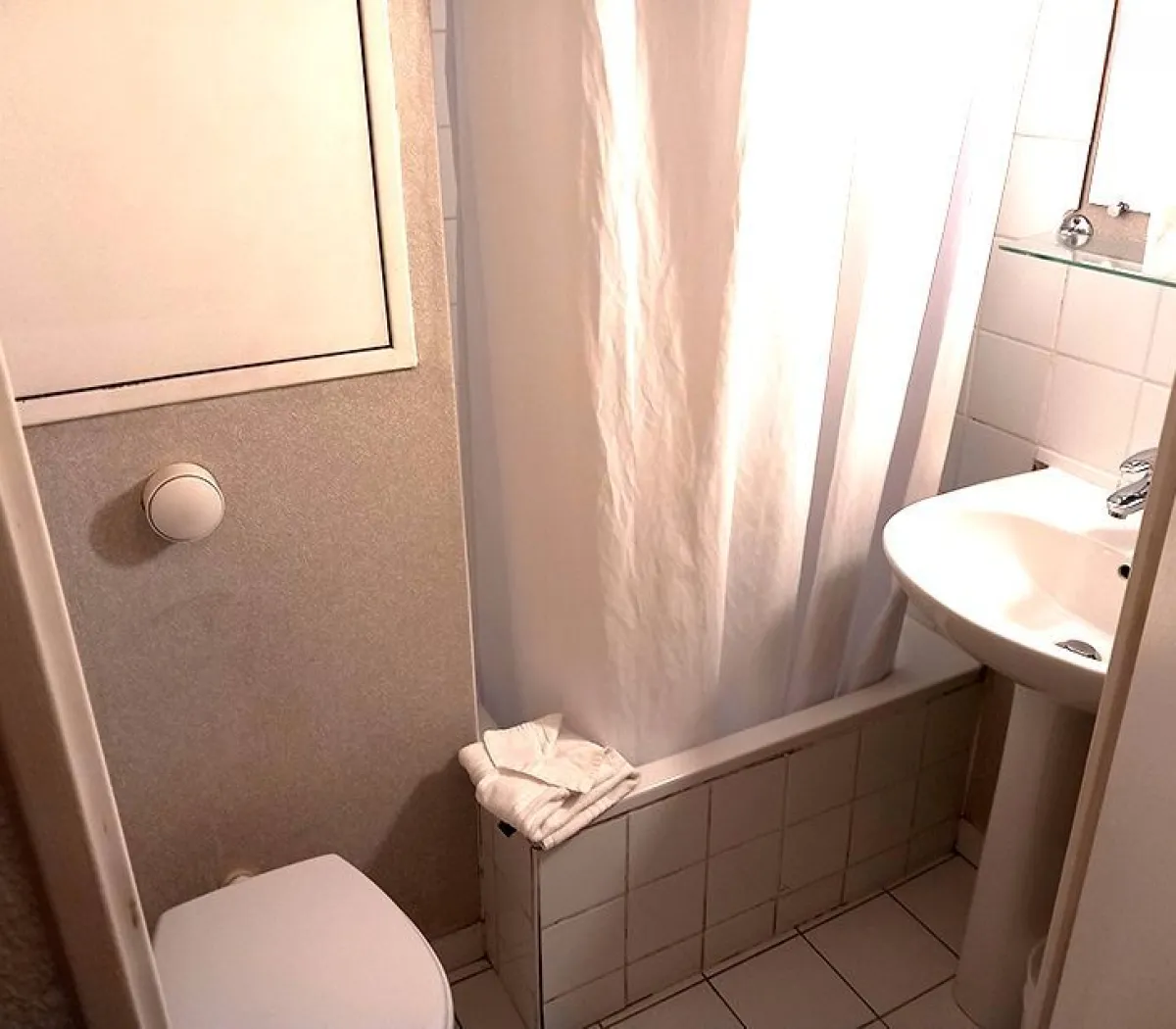 Location Courbevoie Appartement 6a227414d0ae