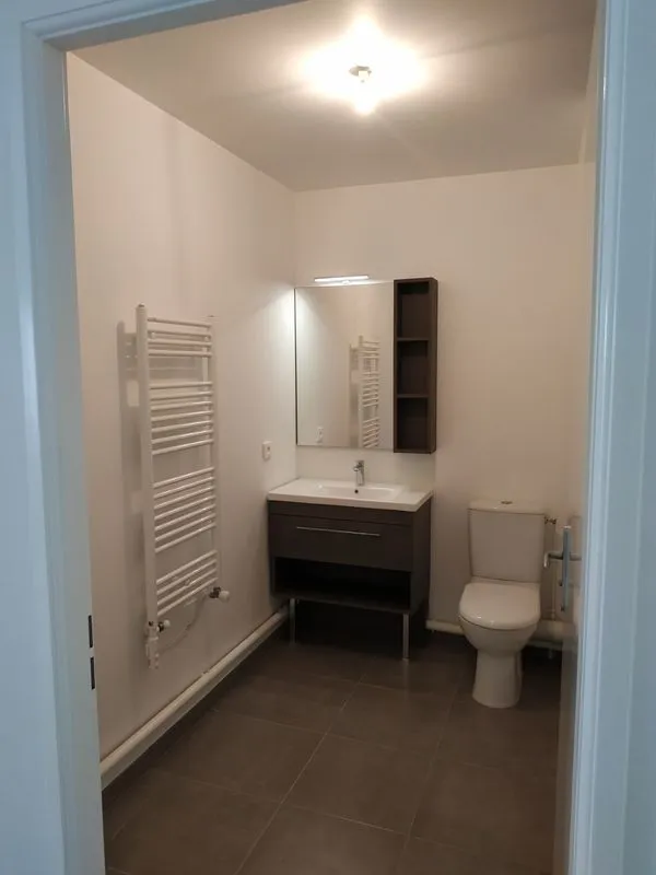 Location Rosny-sous-Bois Appartement 6a22764124ea
