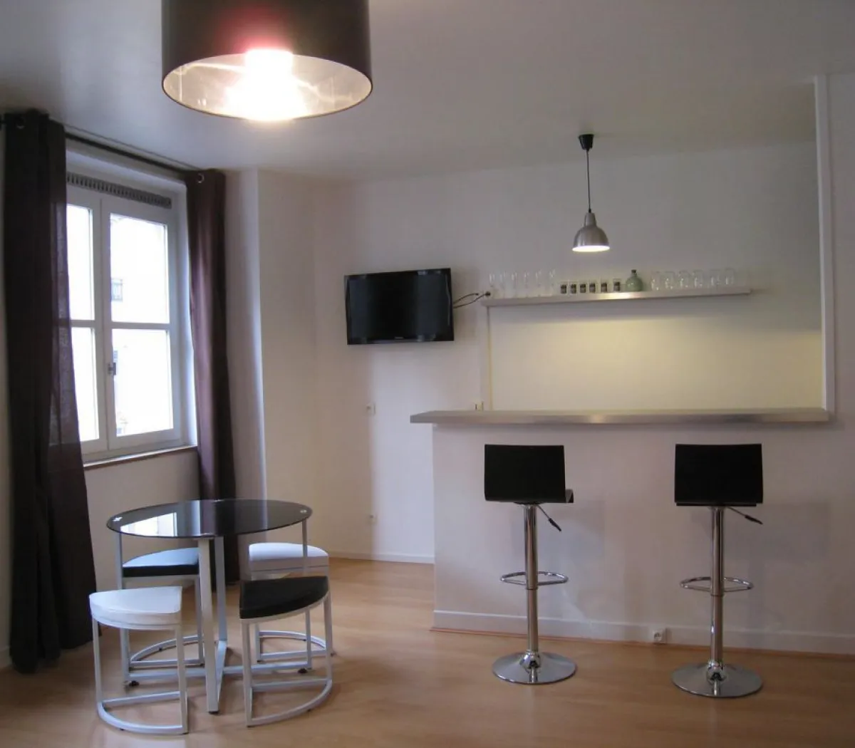 Location Paris Appartement 6a2286c5423d