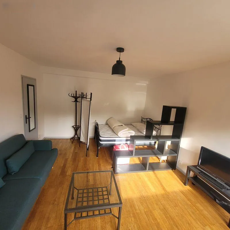 Location Villeurbanne Appartement 6a228f5a13d3
