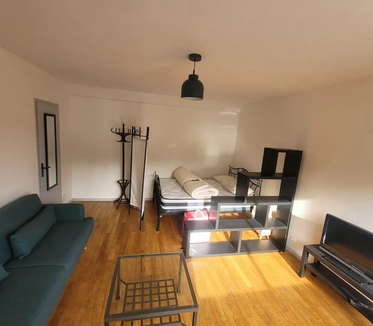 Location Villeurbanne Appartement 6a228f5a13d3