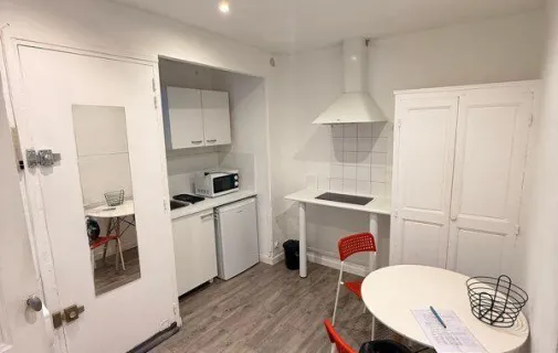 Location Aix-en-Provence Appartement 6a2291eb4e89