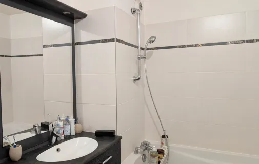 Location Issy-les-Moulineaux Appartement 6a2357a39359