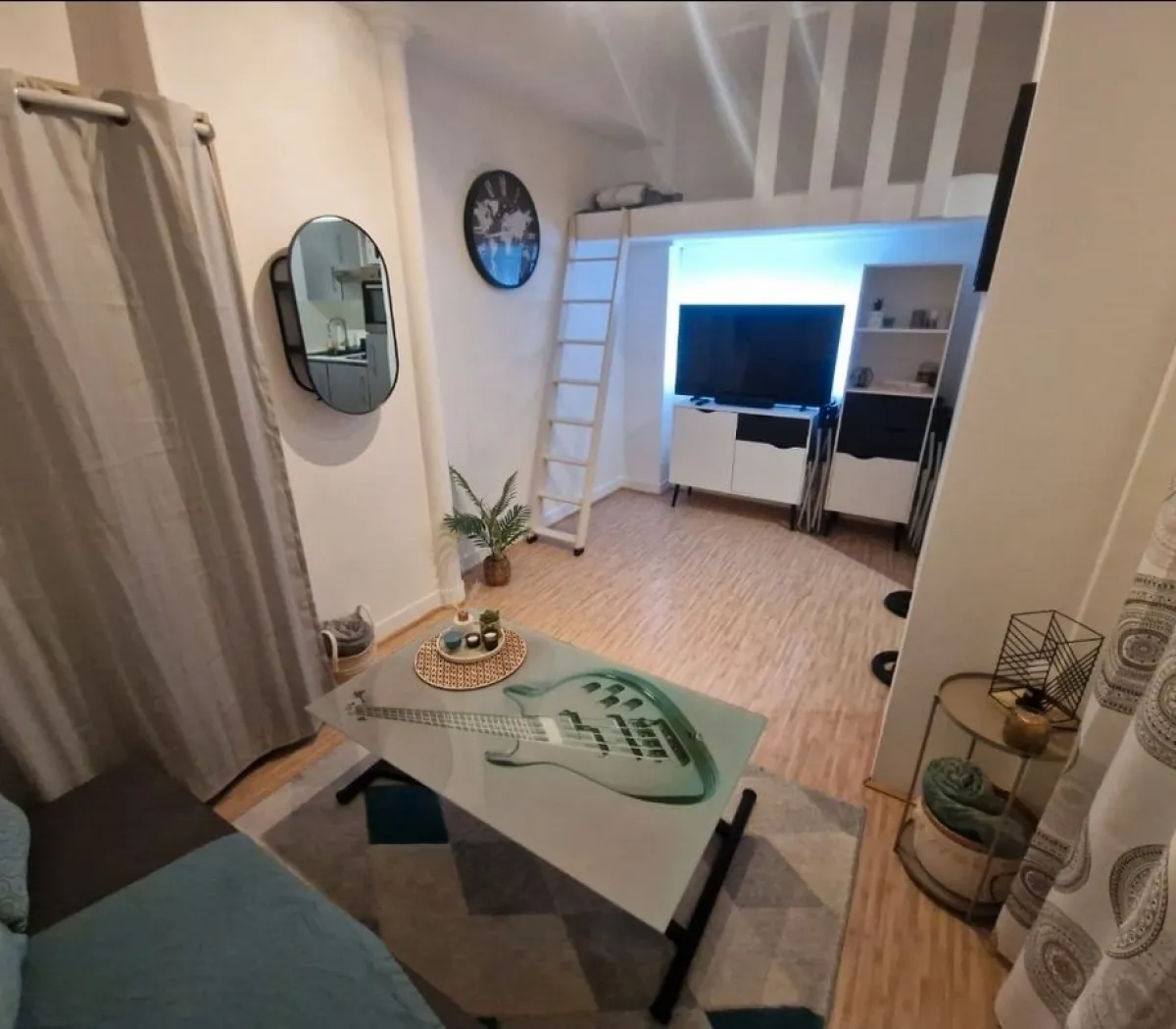 Location Paris Appartement 6a24b879b9a1