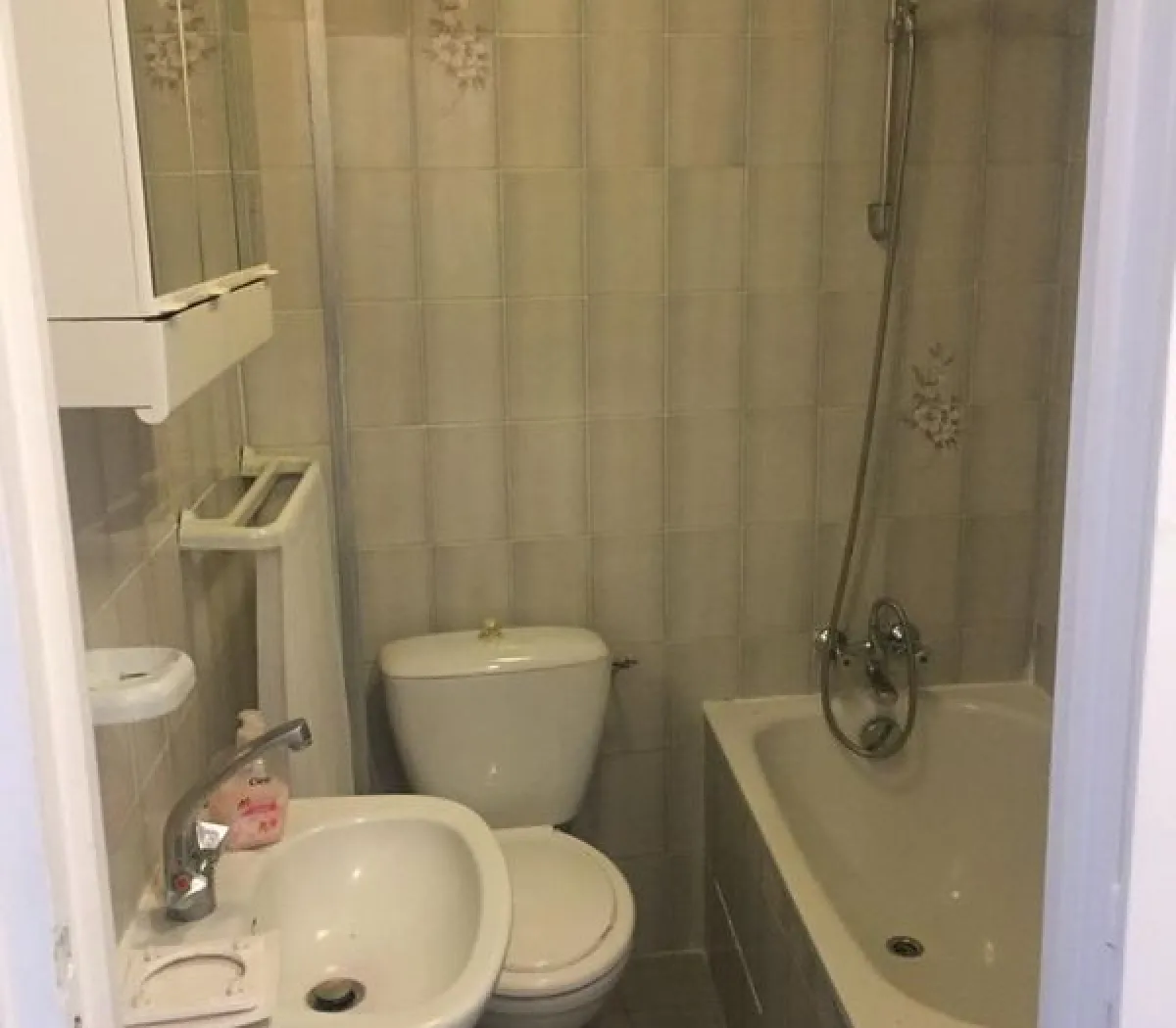 Location Montrouge Appartement 6a24ba757fb1