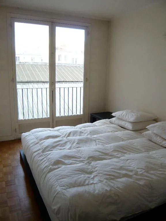 Location Paris Appartement 6a25b887685c