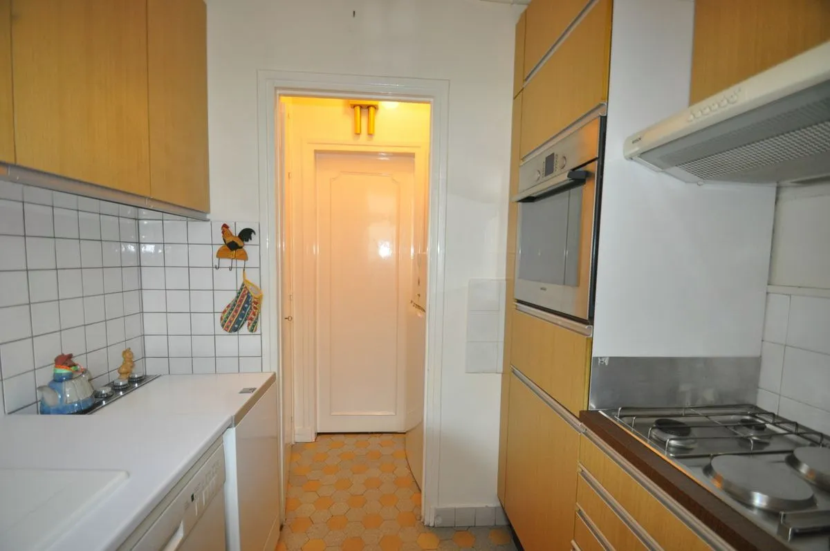 Location Neuilly-sur-Seine Appartement 6a25c034401a