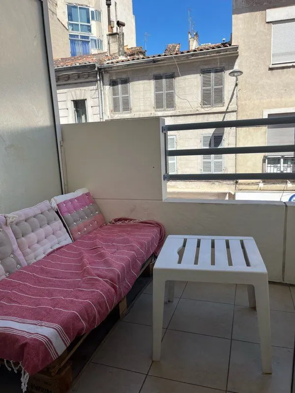 Location Marseille Appartement 6a25cd9239eb