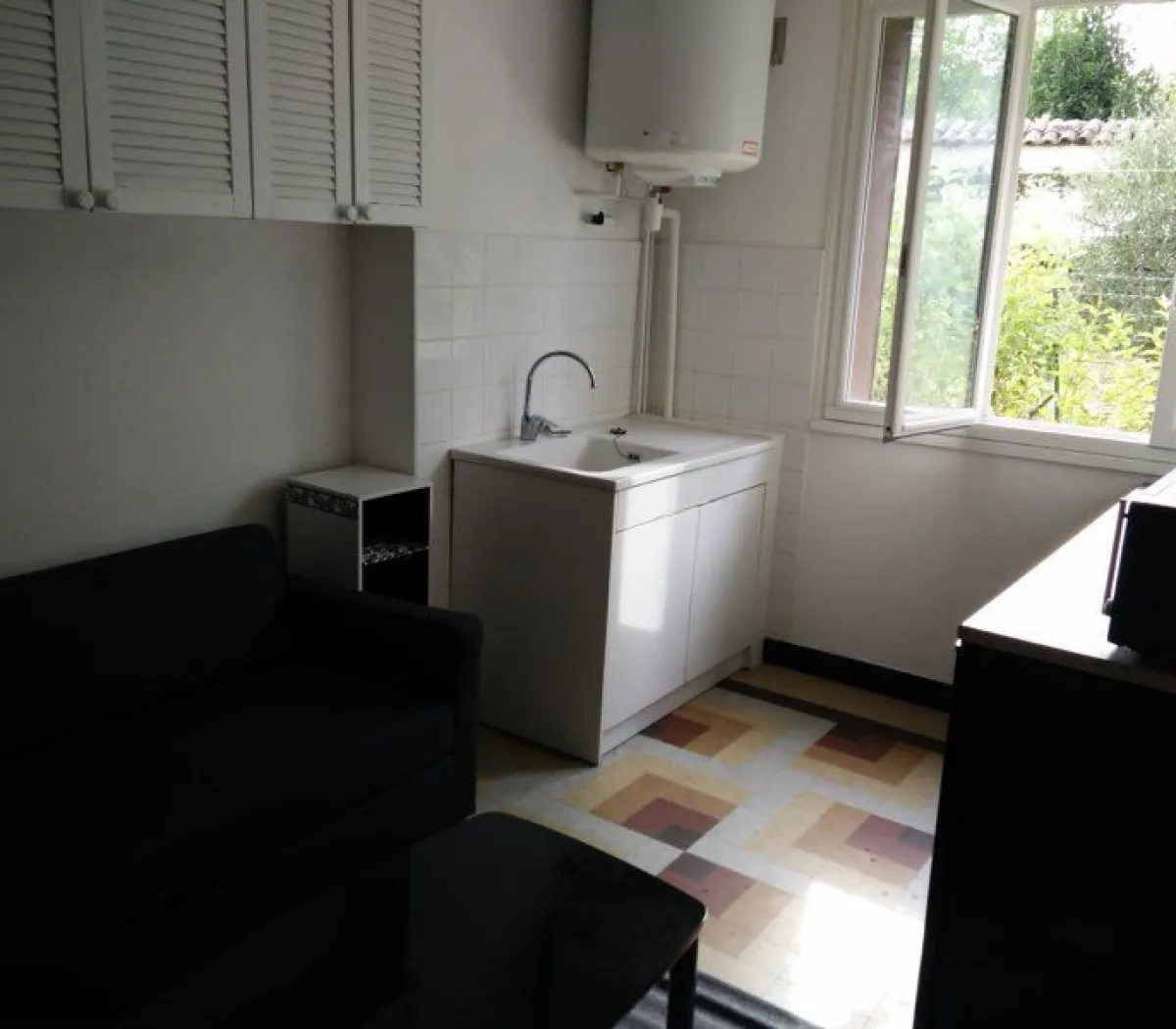 Location Vénissieux Appartement 6a25e1934707