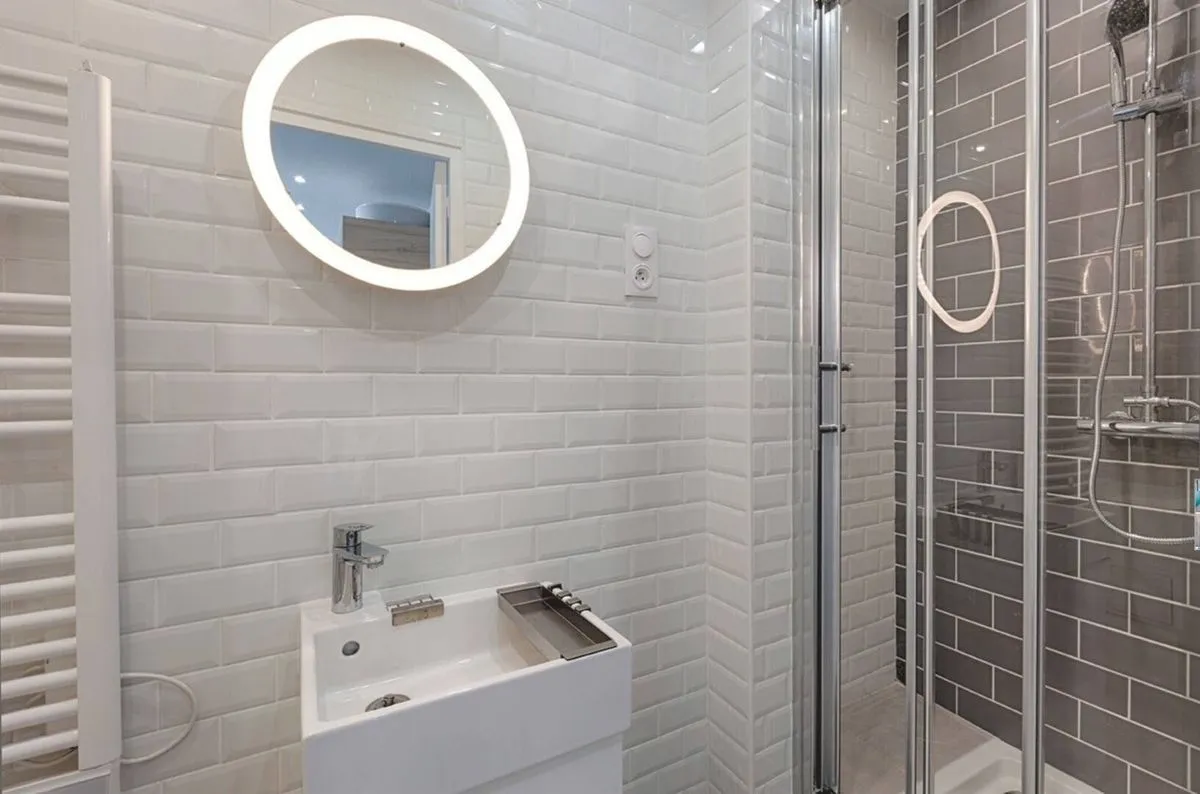 Location Asnières-sur-Seine Appartement 6a25f857677f
