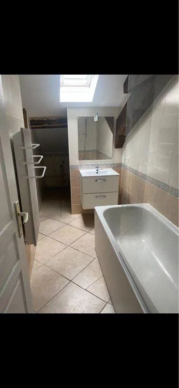 Location Lyon Appartement 6a2693fc89fa