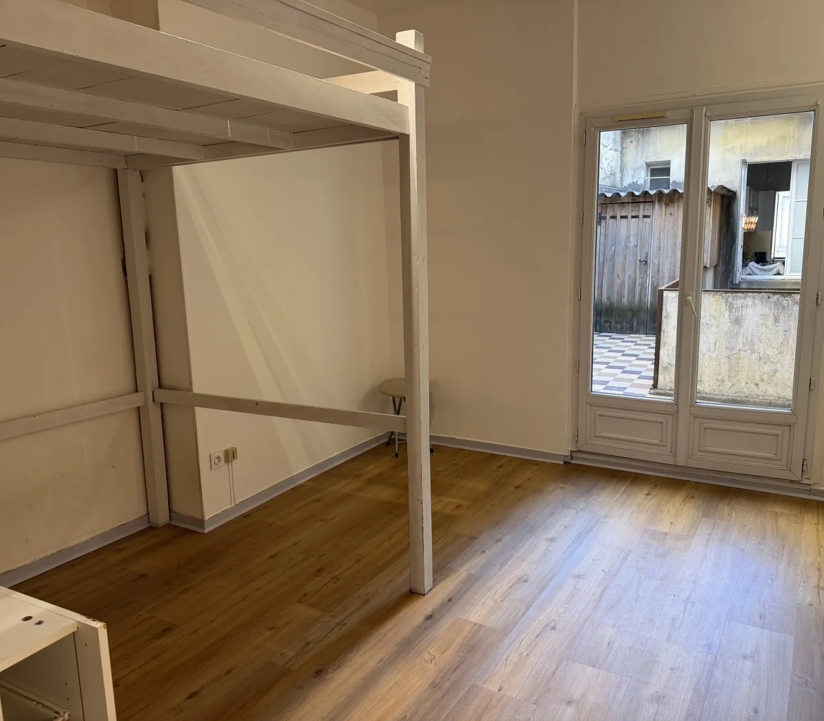 Location Bordeaux Appartement 6a27025865e9