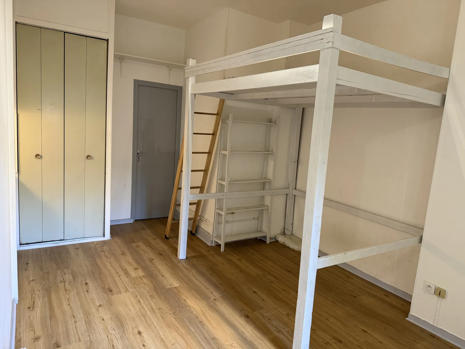 Location Bordeaux Appartement 6a27025865e9