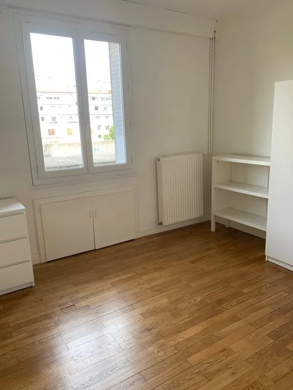 Location Grenoble Appartement 6a270b3901cf