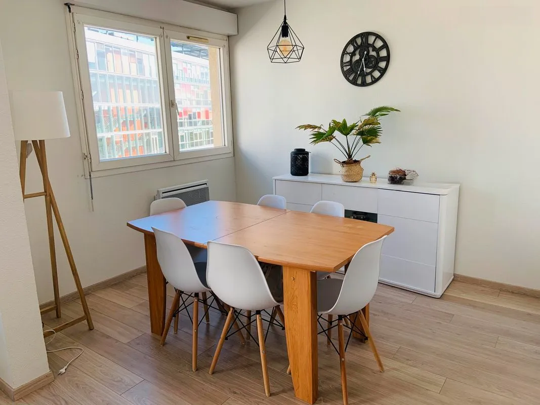 Location Caluire-et-Cuire Appartement 6a275fcd09f3