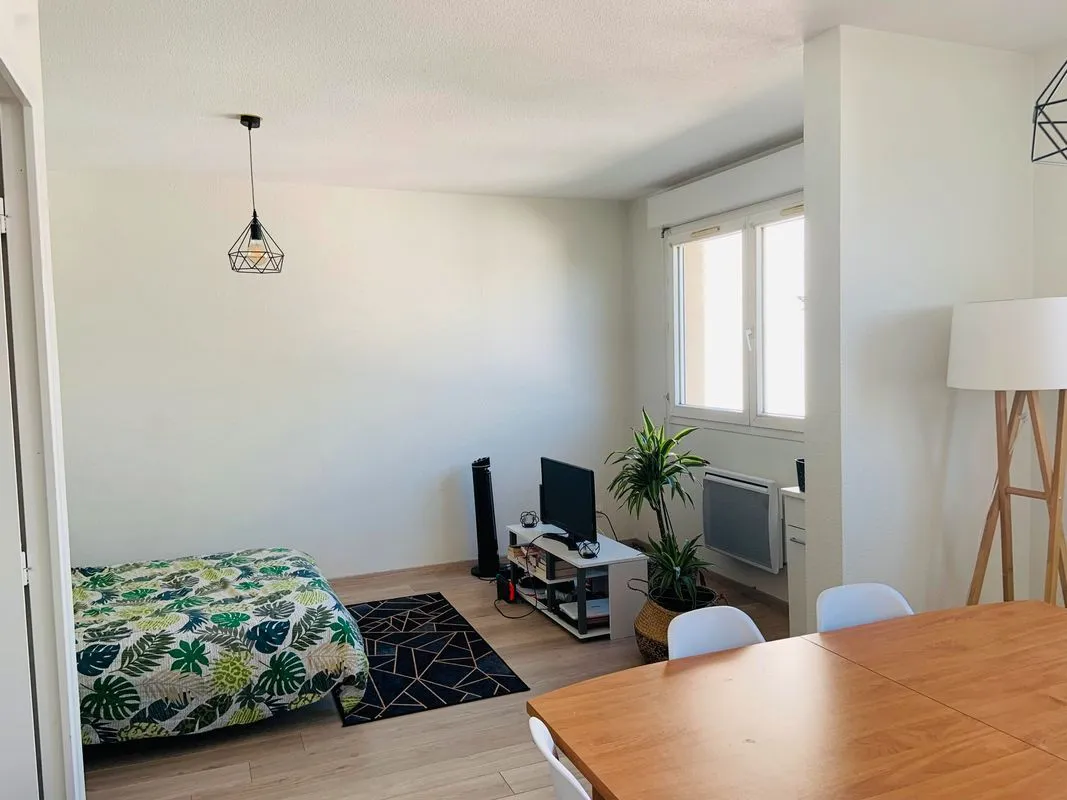 Location Caluire-et-Cuire Appartement 6a275fcd09f3