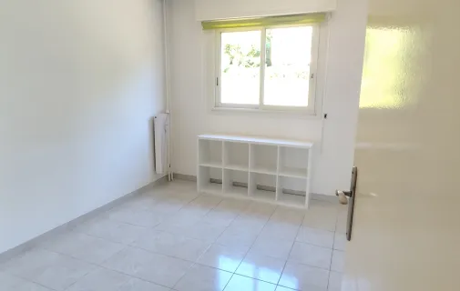 Location La Trinité Appartement 6a27c2e391e3