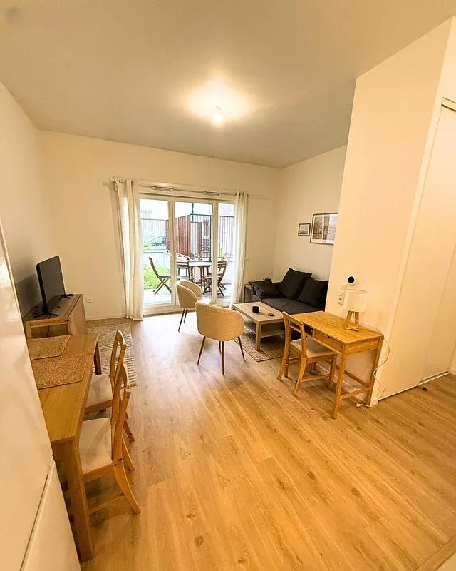 Location Aubervilliers Appartement 6a2807e13142