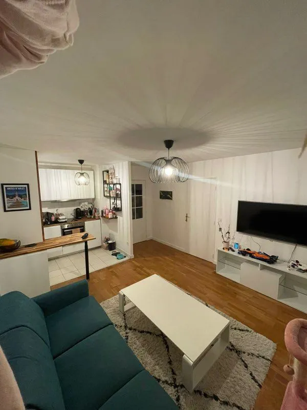 Location Suresnes Appartement 6a2816bba793