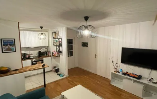 Location Suresnes Appartement 6a2816bba793