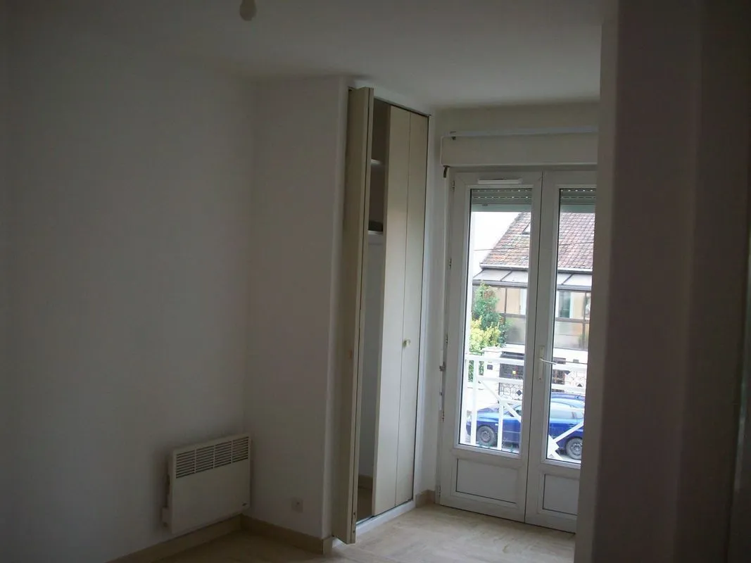 Location Pontault-Combault Appartement 6a281e373ada