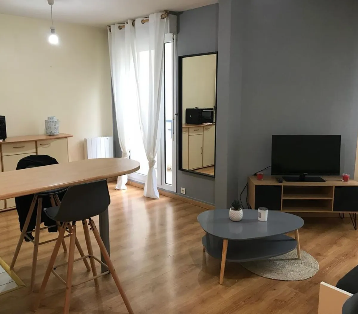 Location Tours Appartement 6a28415c3412