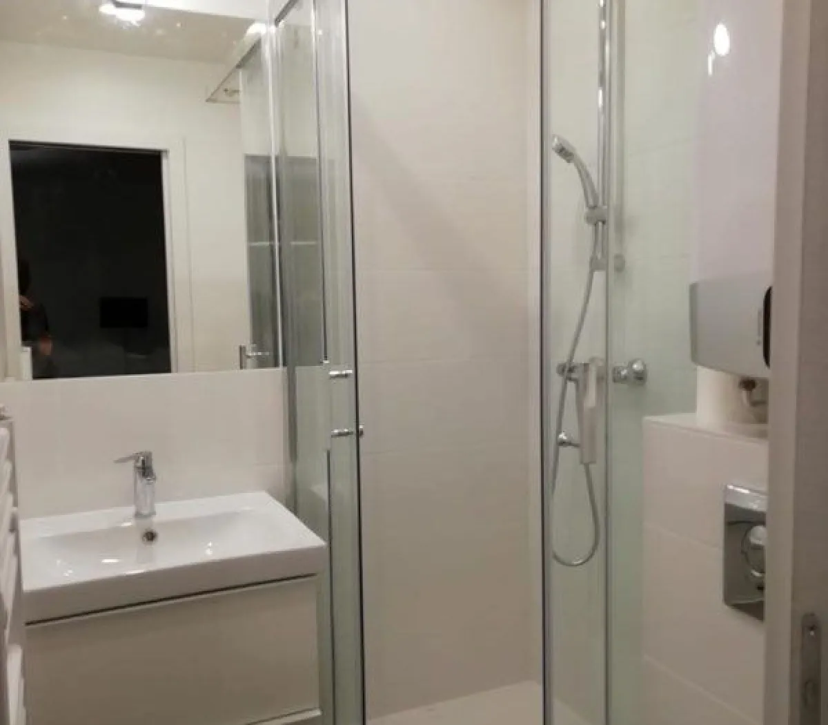 Location Paris Appartement 6a28944a0ee4