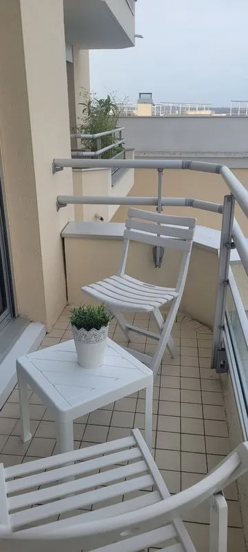 Location Issy-les-Moulineaux Appartement 6a2894513ebf