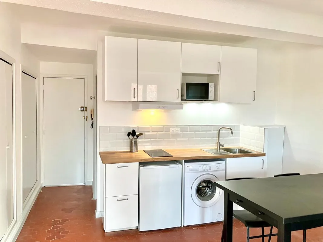 Location Aix-en-Provence Appartement 6a28946a944c