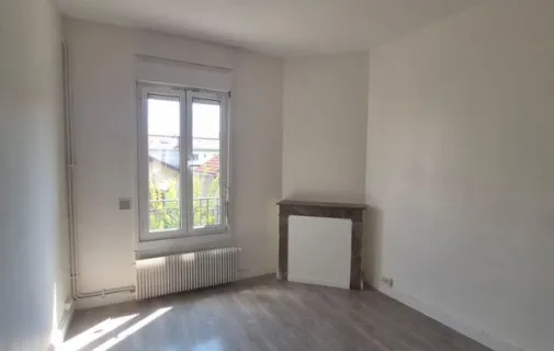 Location La Courneuve Appartement 6a289a9e9855