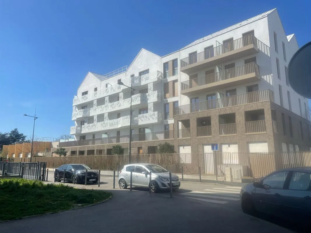 Location L'Haÿ-les-Roses Appartement 6a289ab04938