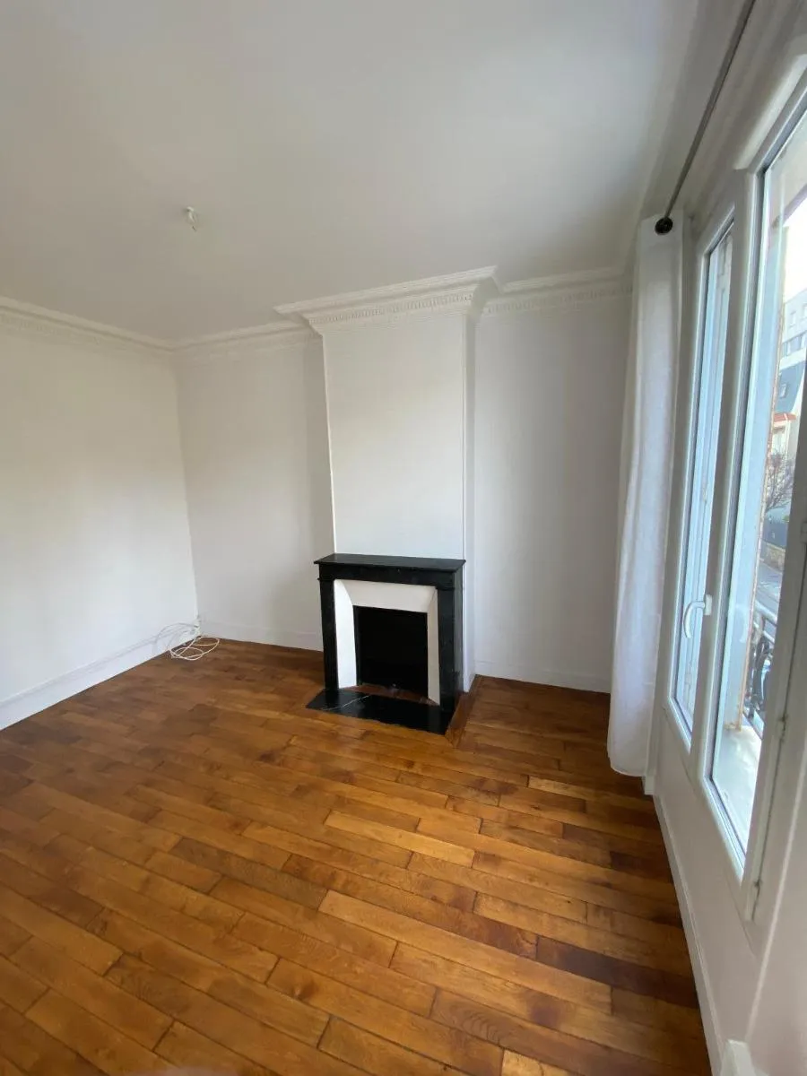 Location Courbevoie Appartement 6a2968c5734d