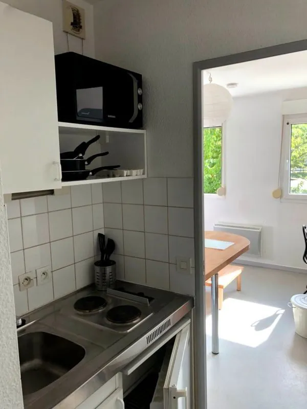 Location Rennes Appartement 6a29bd004f7b