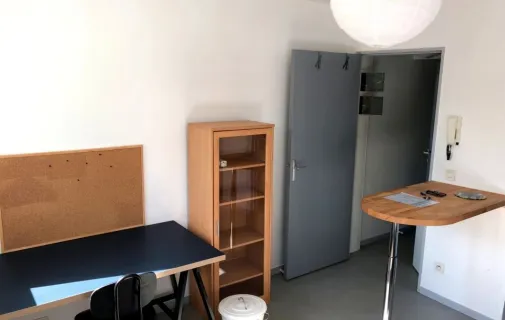 Location Rennes Appartement 6a29bd004f7b