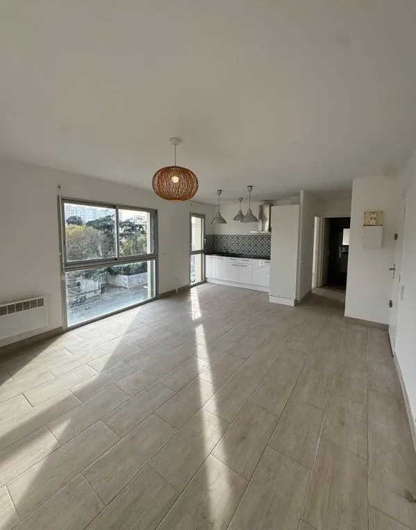 Location Marseille Appartement 6a2a6166f058