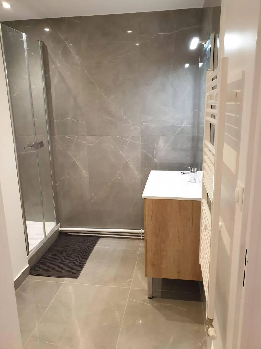 Location Lyon Appartement 6a2a73602558