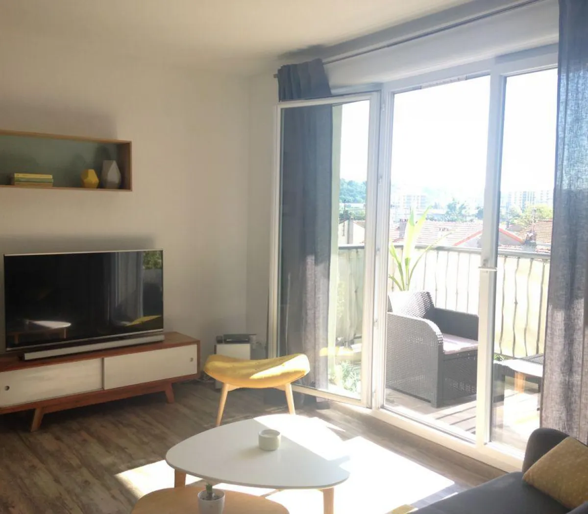 Location Bordeaux Appartement 6a2a81ad1a7f