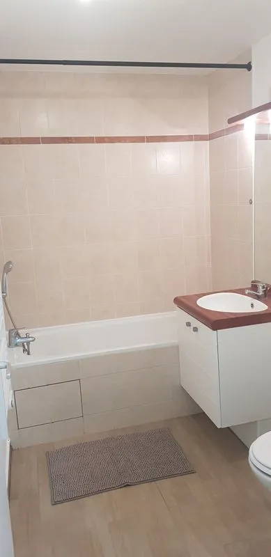 Location Courbevoie Appartement 6a2ab8ea0d1d
