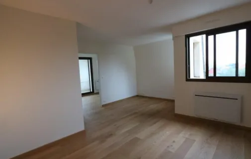 Location Le Perreux-sur-Marne Appartement 6a2accbc969e